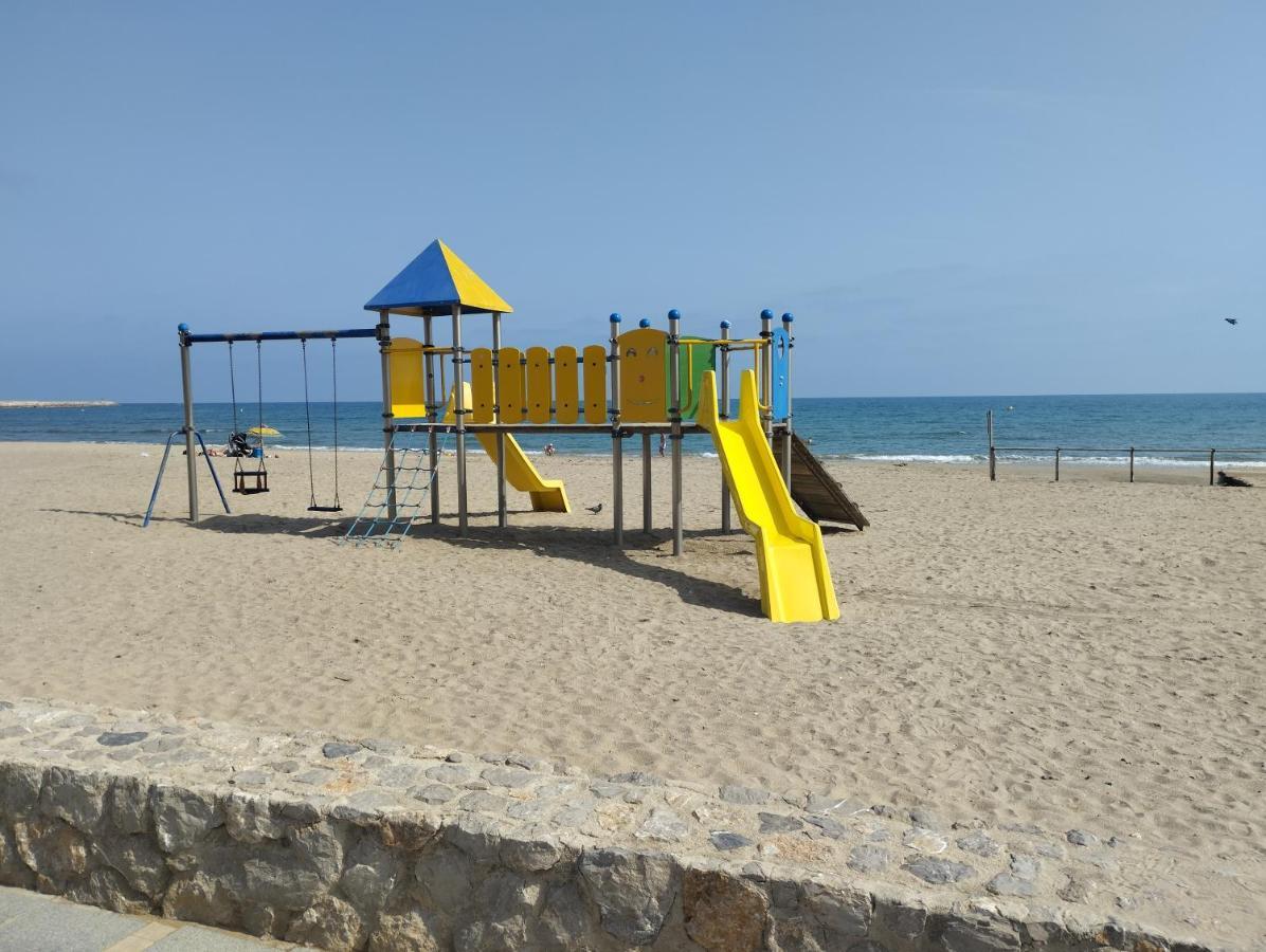 Atico Frente Al Mar Con Parking Para 5 Personas Calafell Εξωτερικό φωτογραφία